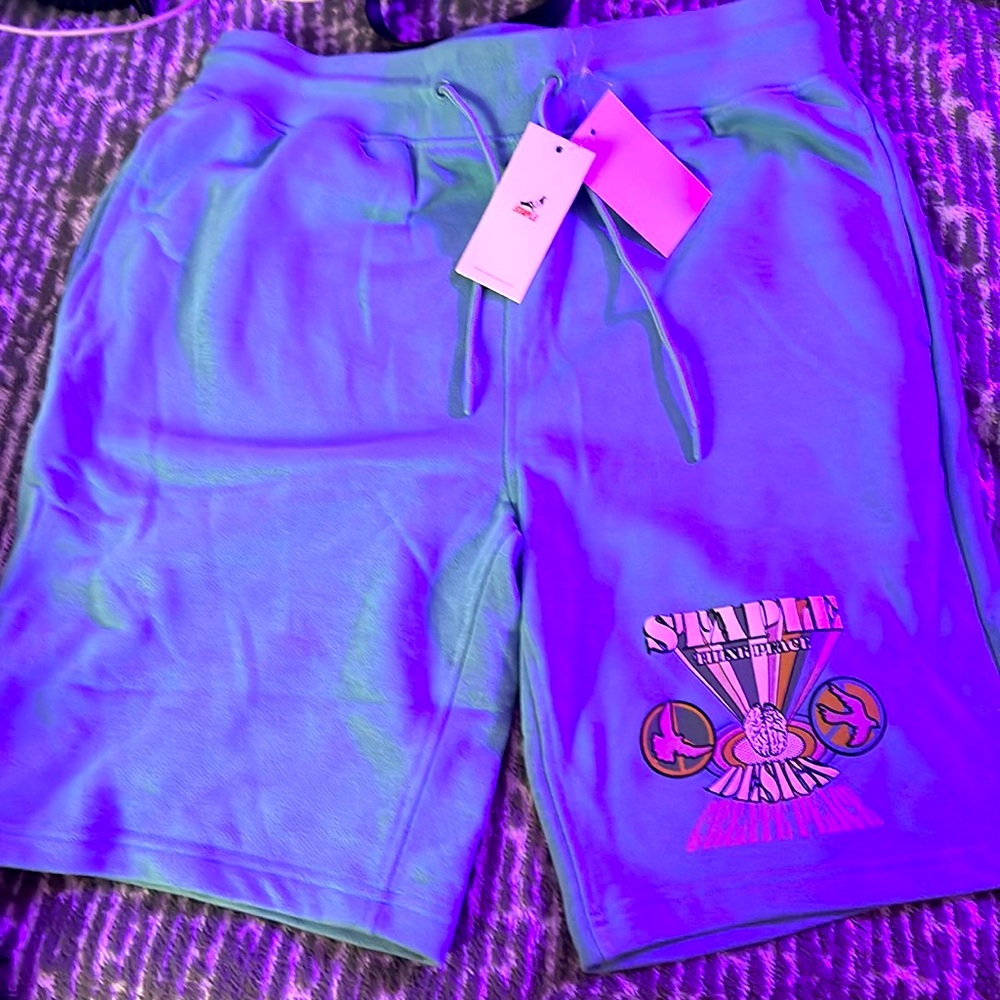 NWT STAPLE “sold out” THINK PEACE, CREATE PEACE SIZE LARGE MEN’S